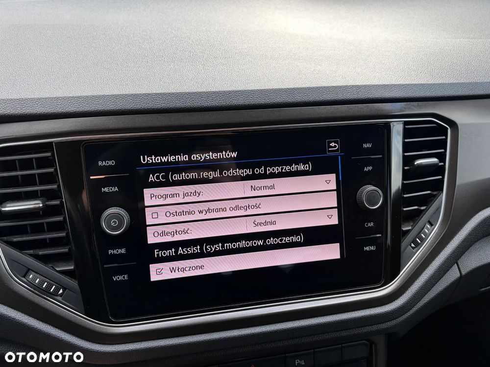 Volkswagen T-Roc 1.5 TSI OPF DSG Style - 23