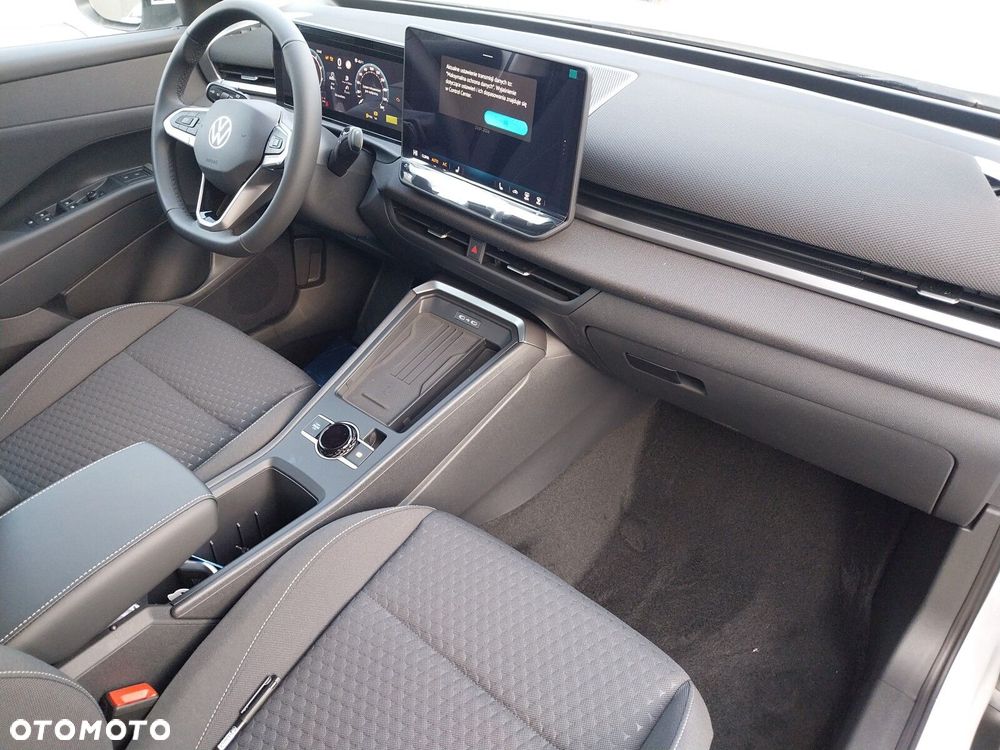 Volkswagen T-Roc - 12