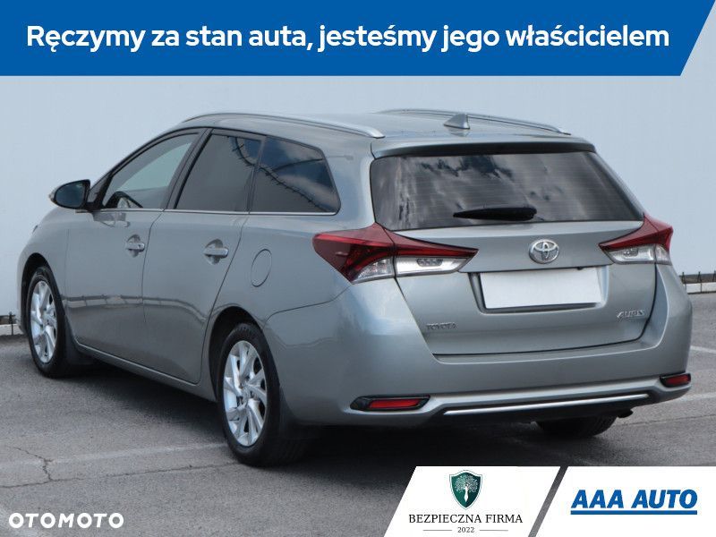 Toyota Auris - 6