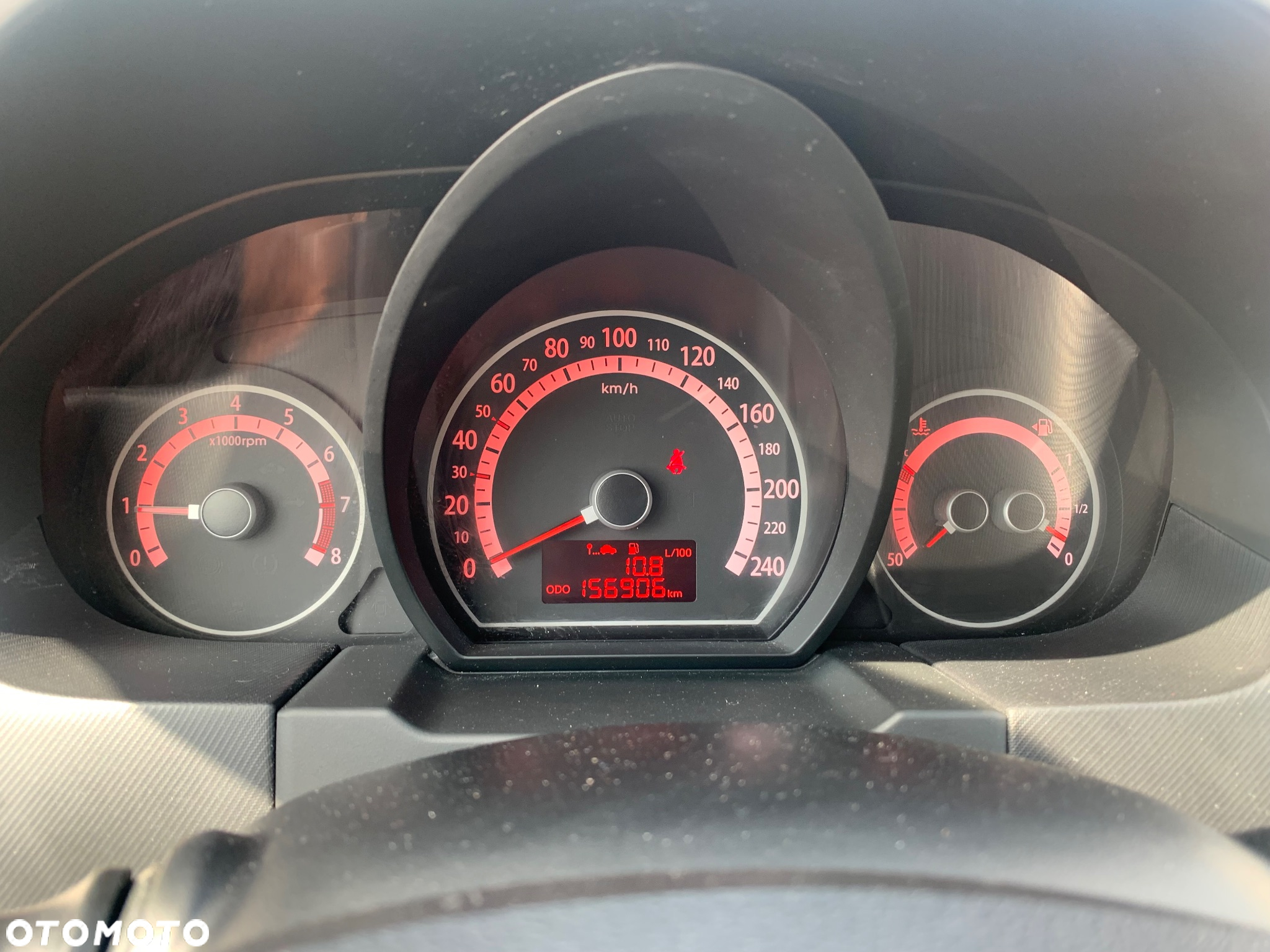 Kia Ceed 1.4 CVVT Dream-Team Edition - 24