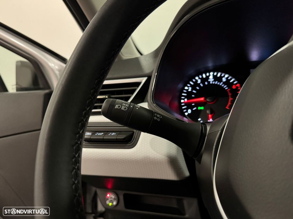 Renault Clio 1.0 TCe Evolution Bi-Fuel - 43