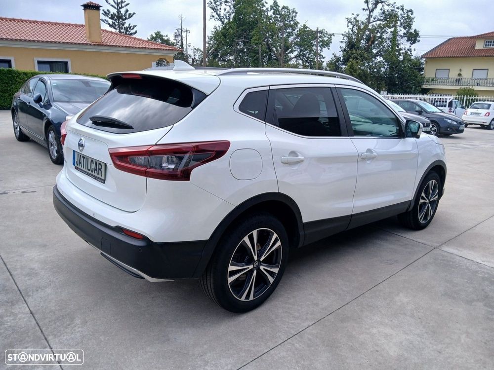 Nissan Qashqai 1.5 dCi N-Connecta - 10