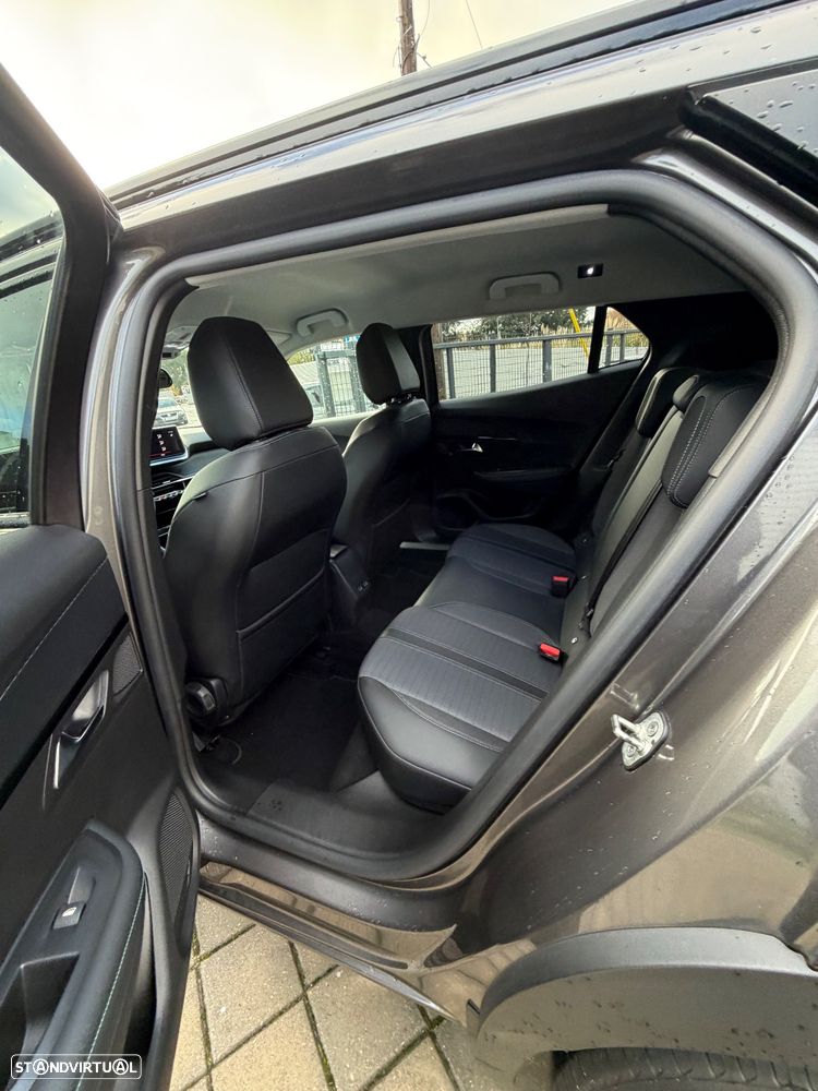 Peugeot 2008 1.5 BlueHDi Allure Pack EAT8 - 15