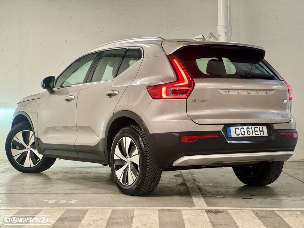 Volvo XC 40 1.5 T5 PHEV Momentum Plus - 37