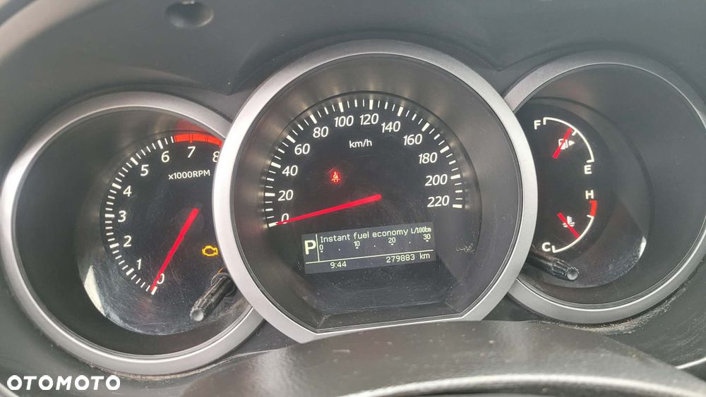 Suzuki Grand Vitara 2.4 Elegance EU5 - 7