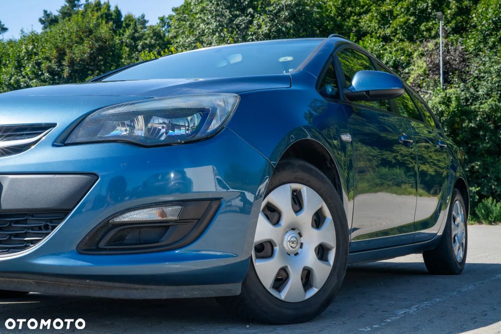 Opel Astra - 4