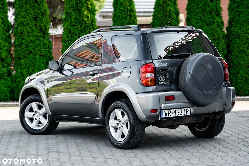 Toyota RAV4 4x4 Edition - 3