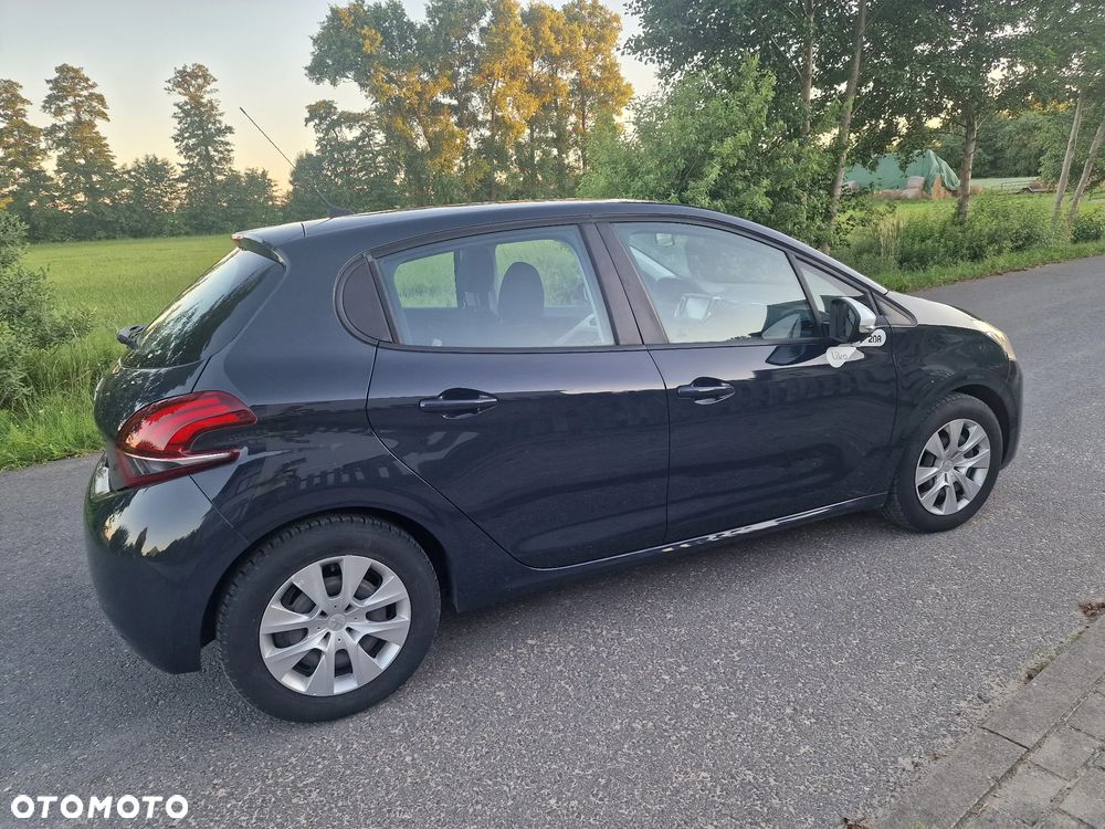 Peugeot 208 PureTech 68 Like - 5