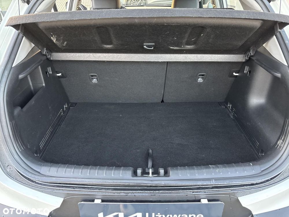 Kia Stonic 1.0 T-GDI L - 17