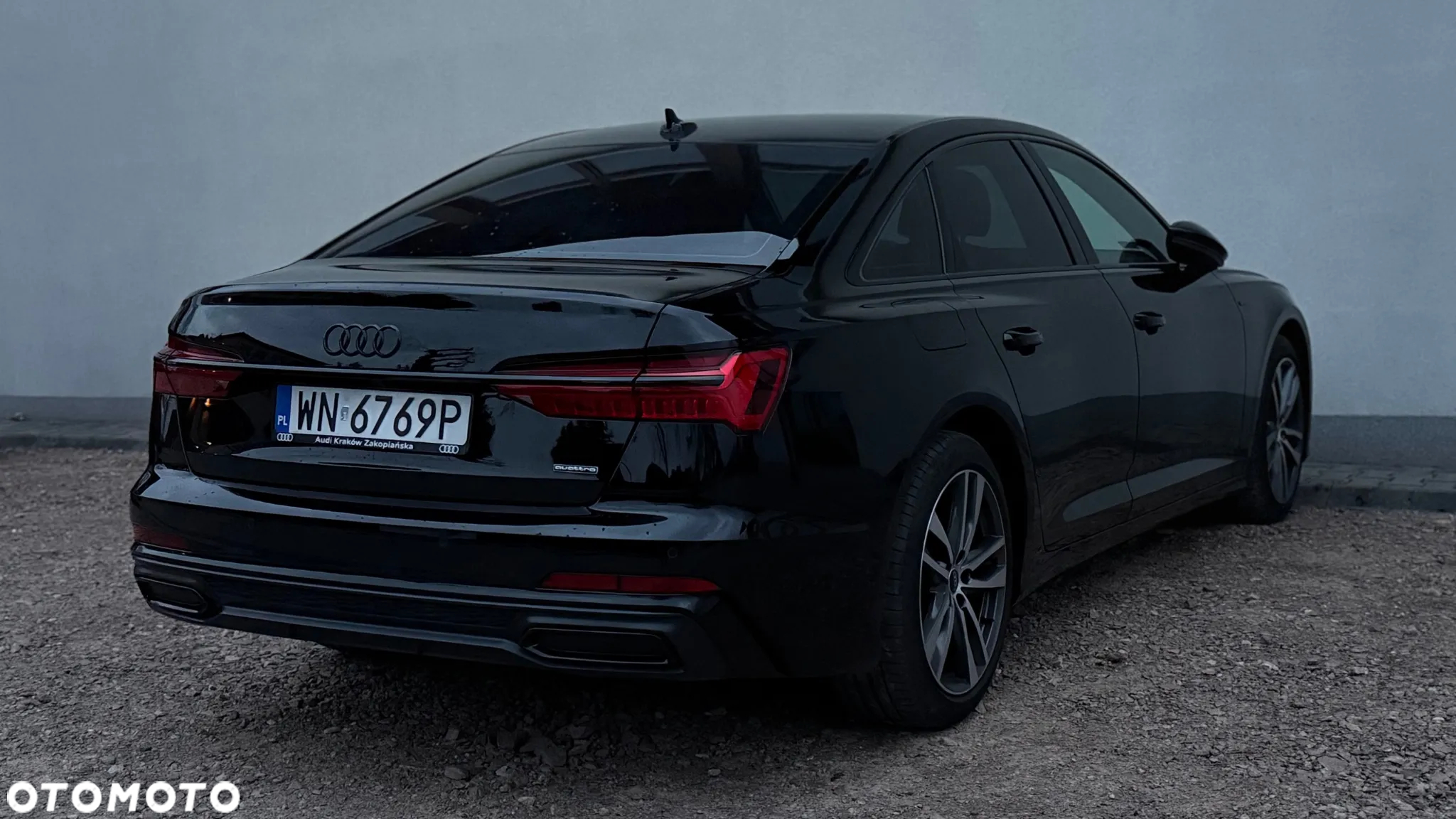 Audi A6 40 TDI quattro S tronic S line - 4
