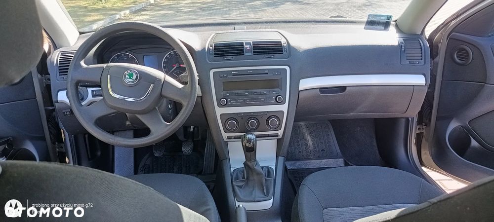 Skoda Octavia 1.6 IMPULS EDITION - 6