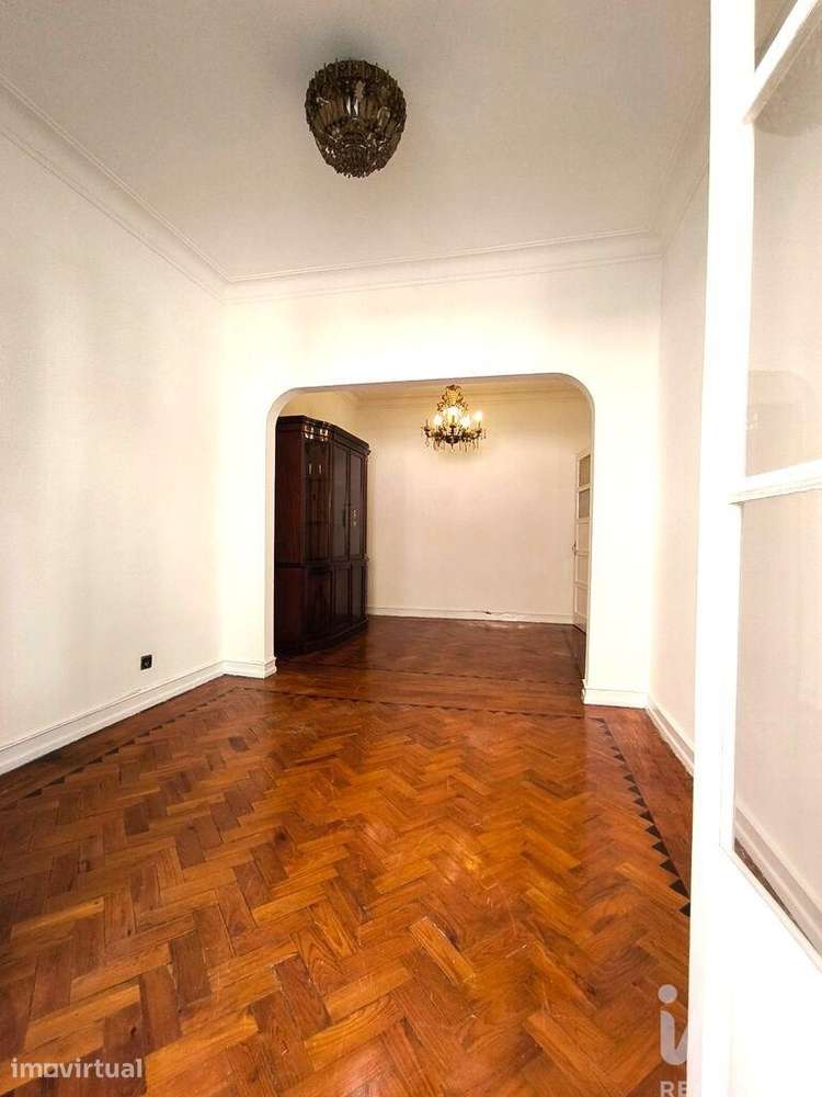 Apartamento T2 em Benfica de 71 m2 - Grande imagem: 4/13