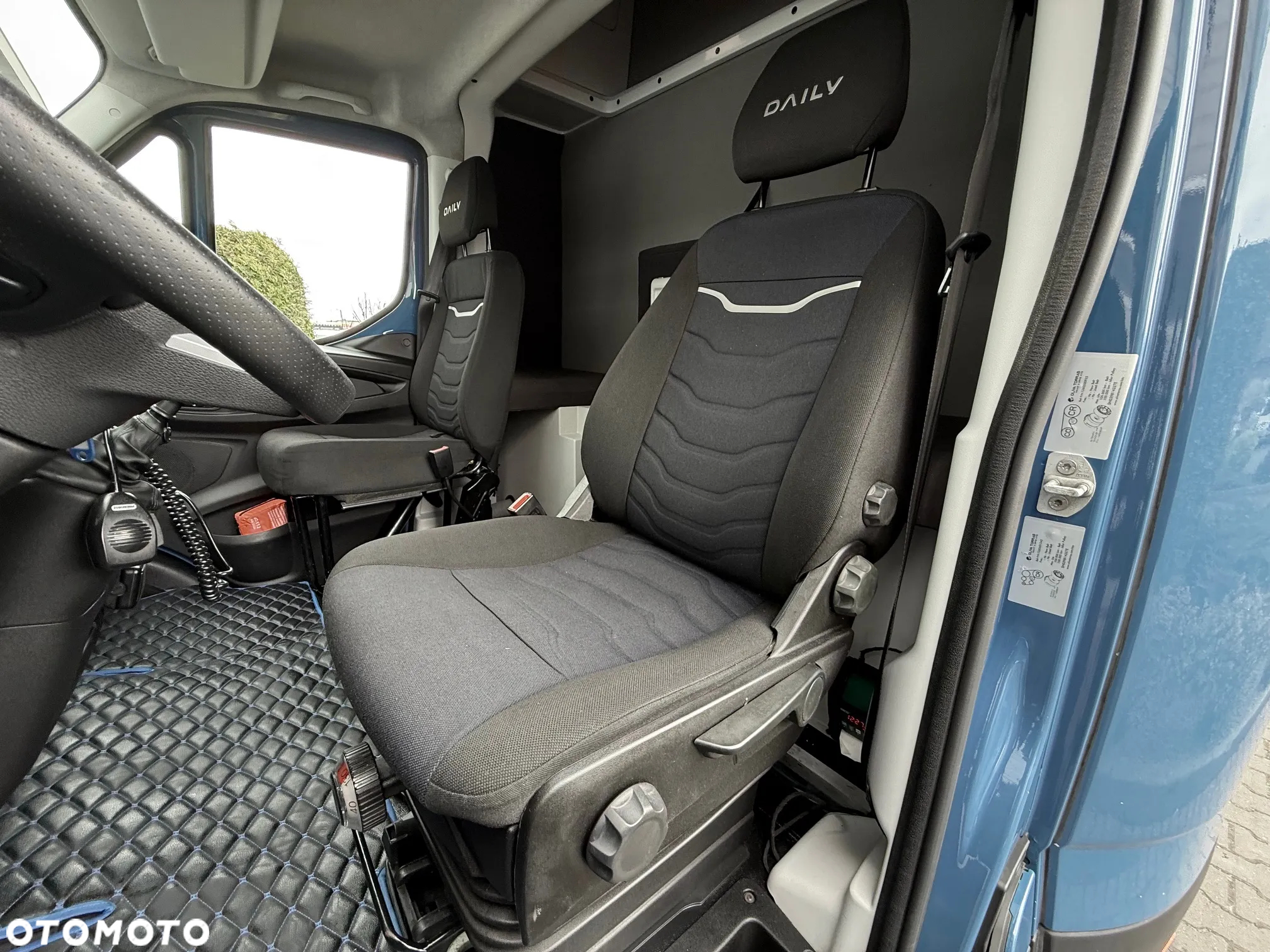 Iveco Daily 50C18 Spojkar Kontener Chłodnia 8ep Salon PL - 10