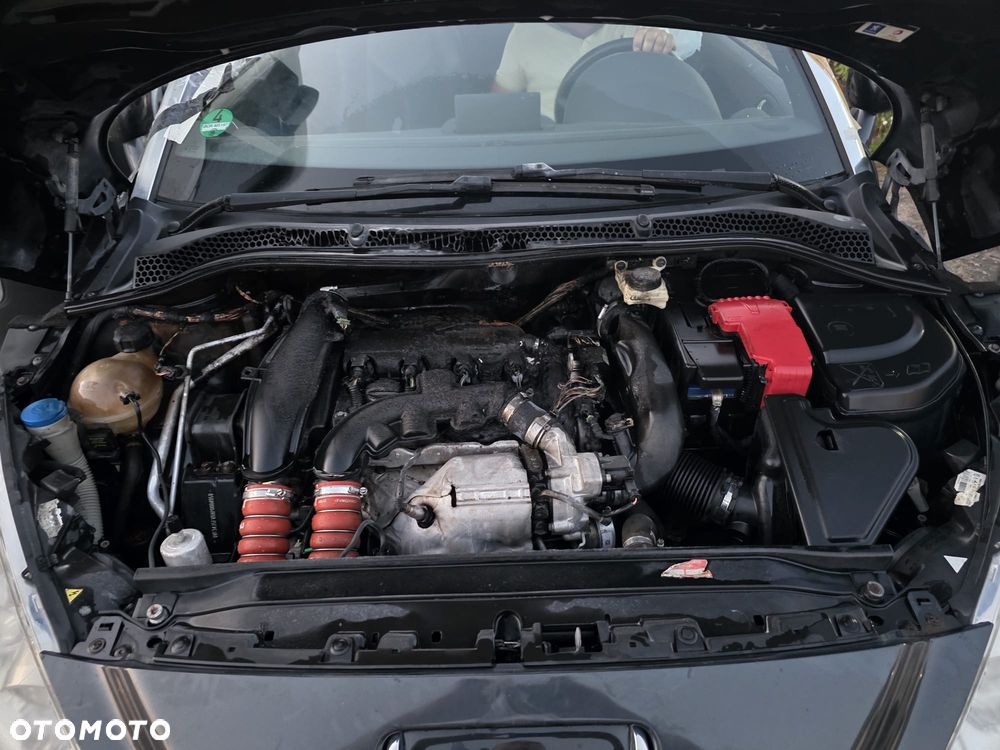 Peugeot RCZ 1.6 155 THP Onyx - 11