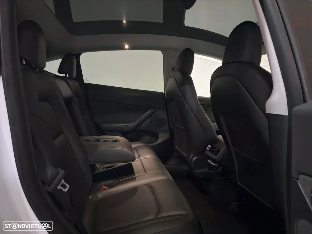 Tesla Model Y Long Range Tração Integral - 11
