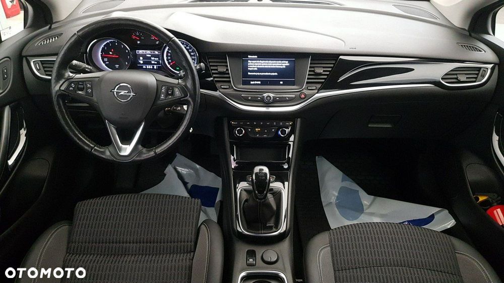 Opel Astra - 20