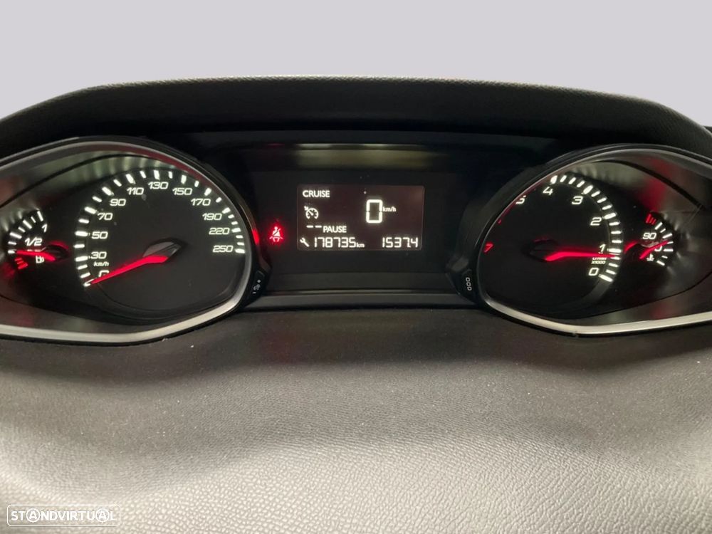 Peugeot 308 SW 1.2 PureTech Style - 3