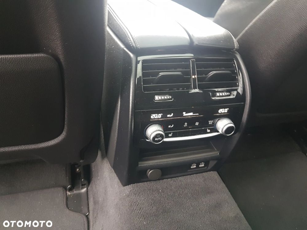 BMW Seria 5 520d M Sport sport - 27