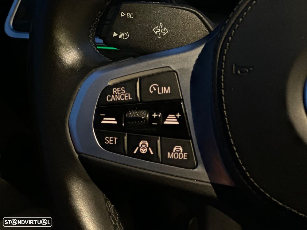 BMW i4 eDrive40 Pack Desportivo M - 40