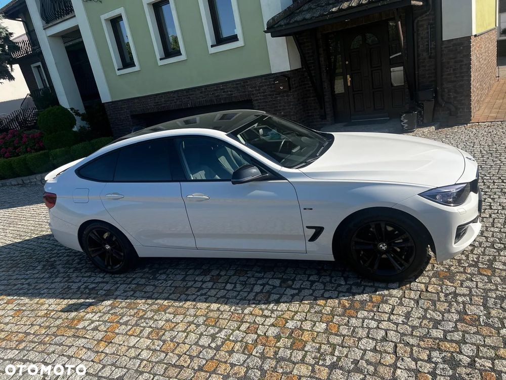 BMW 3GT - 5