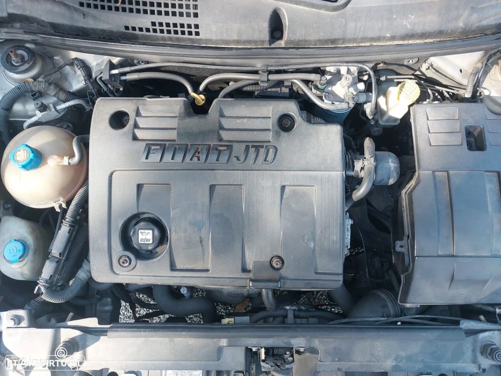 Fiat Stilo Multiwagon MW 1.9 JTD Dynamic - 31