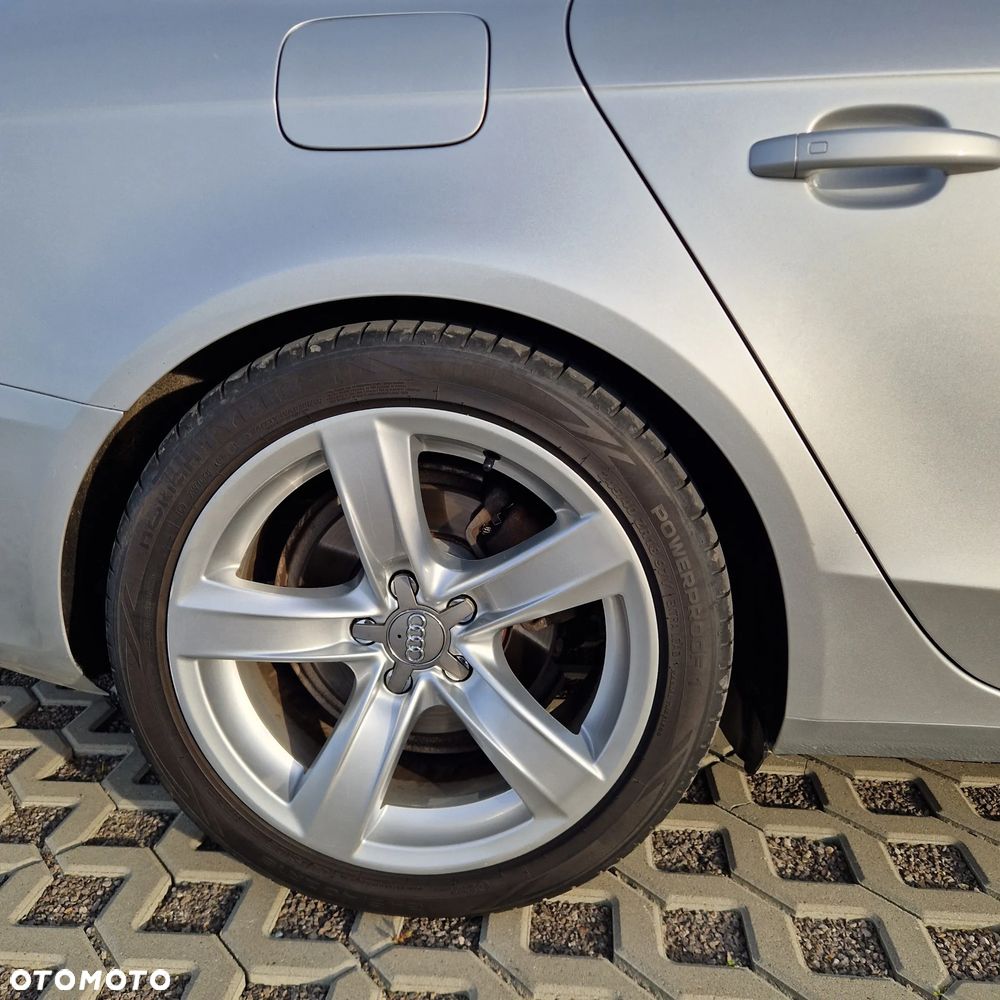 Audi A4 Limousine 3.0 TDI Quattro - 11