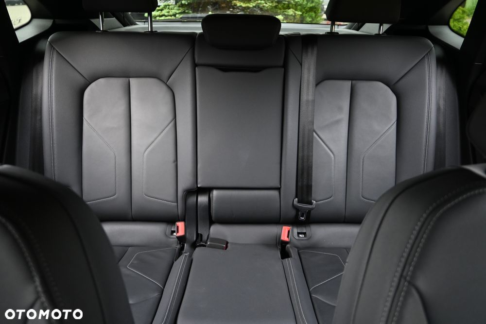 Audi Q3 Sportback 35 TDI S tronic S line - 28