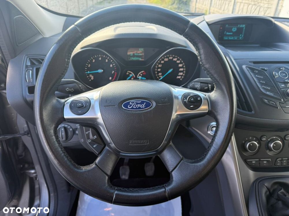 Ford Kuga 1.6 EcoBoost 2x4 Trend - 12