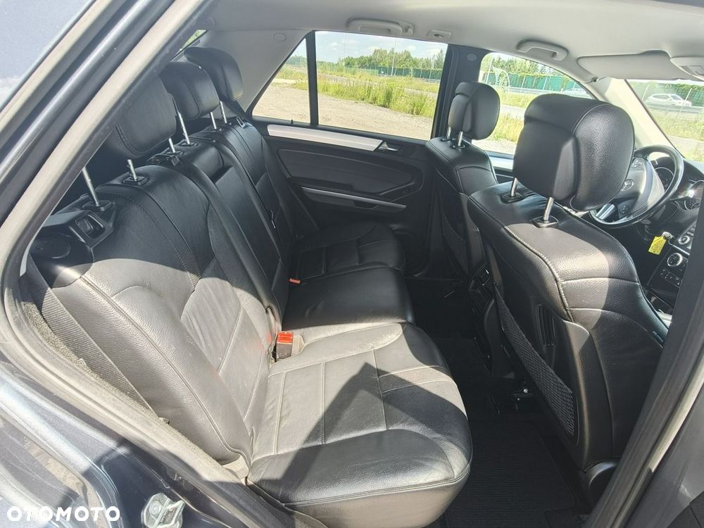 Mercedes-Benz ML - 18