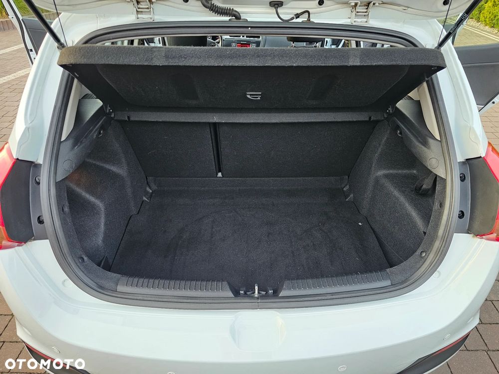 Kia Ceed 1.4 XL - 25