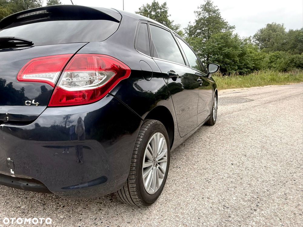 Citroën C4 e-HDi 115 Selection - 4