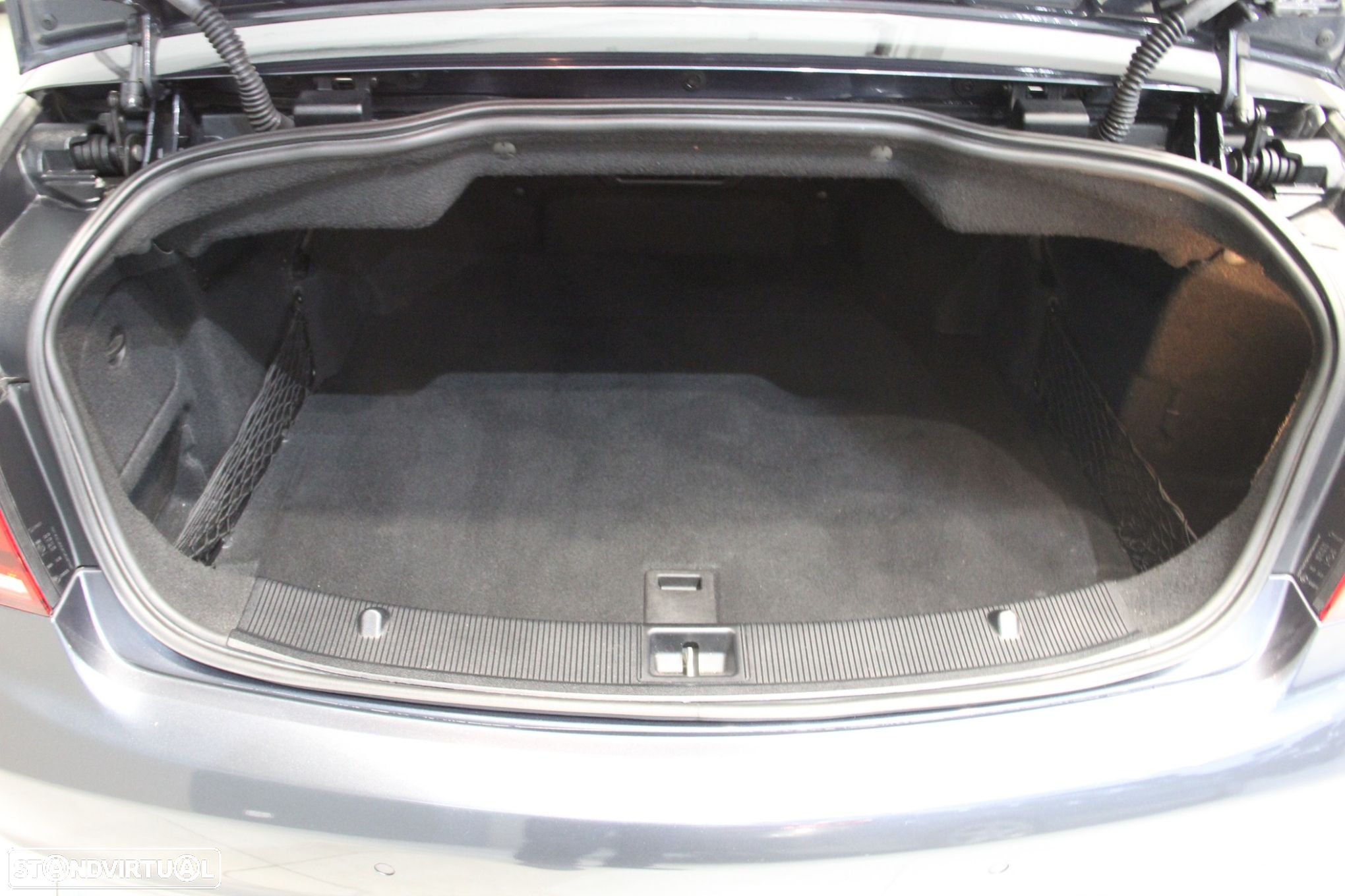 Mercedes-Benz E 220 CDi Avantgarde BE Auto - 15