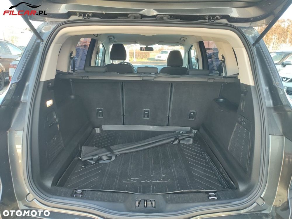 Ford S-Max - 20