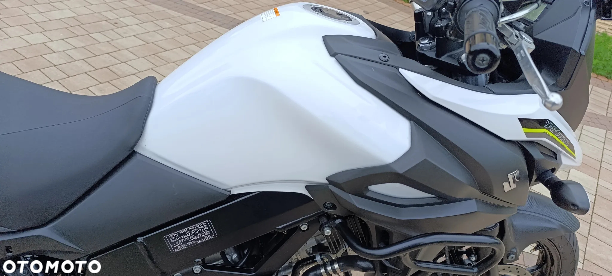 Suzuki V-STROM - 21