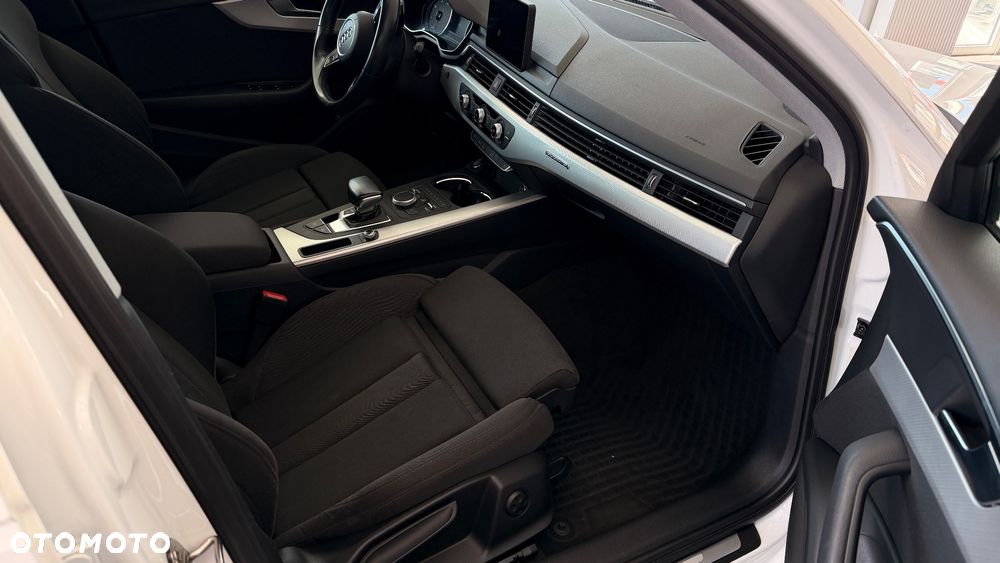 Audi A4 Avant 40 TDI S tronic quattro sport - 8