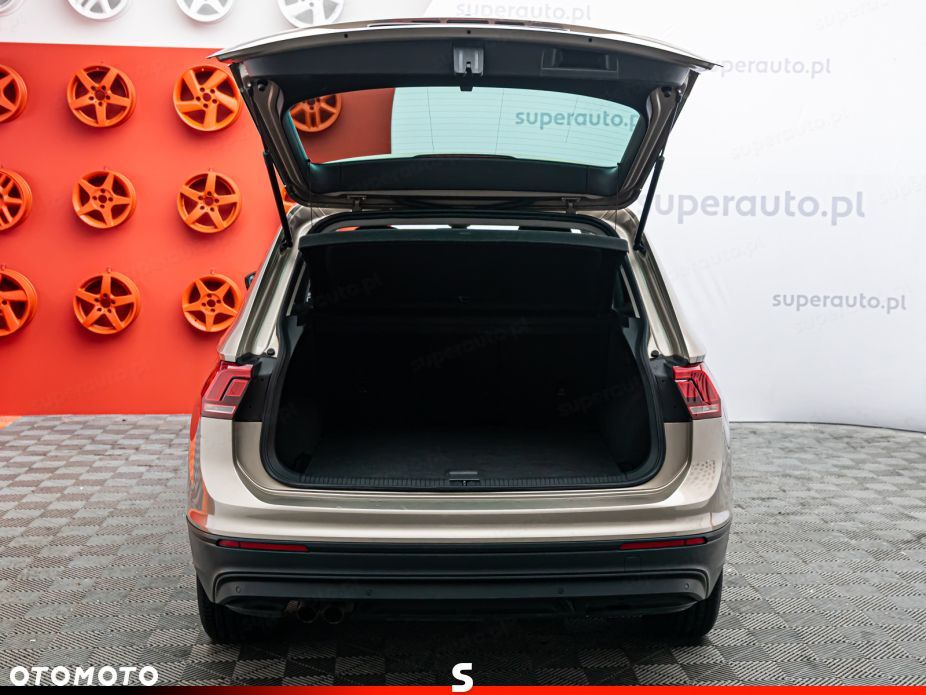 Volkswagen Tiguan 2.0 TSI 4Mot IQ Drive DSG - 28
