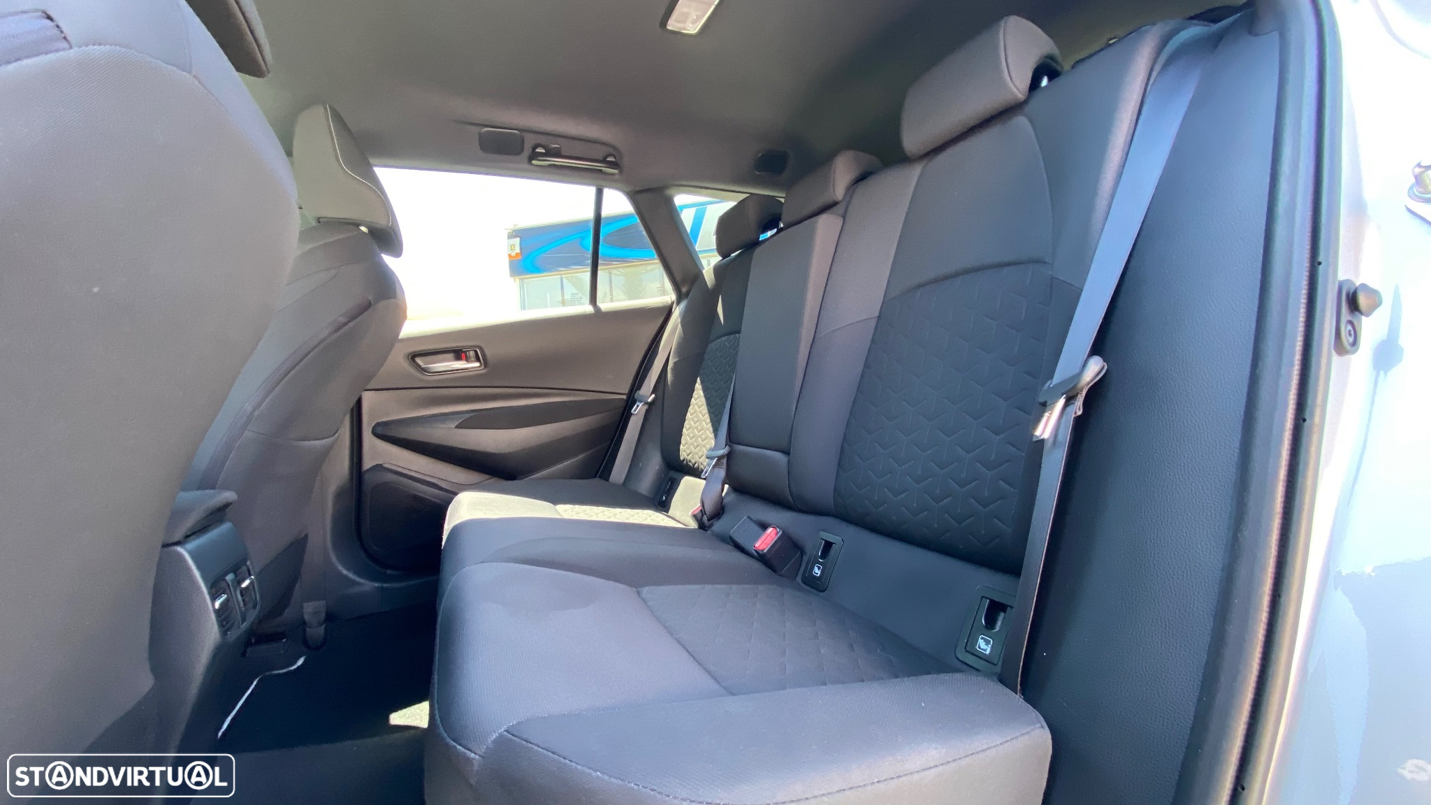 Toyota Corolla Touring Sports 1.8 Hybrid Exclusive - 26