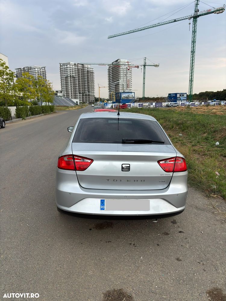 Seat Toledo 2015 photo 2