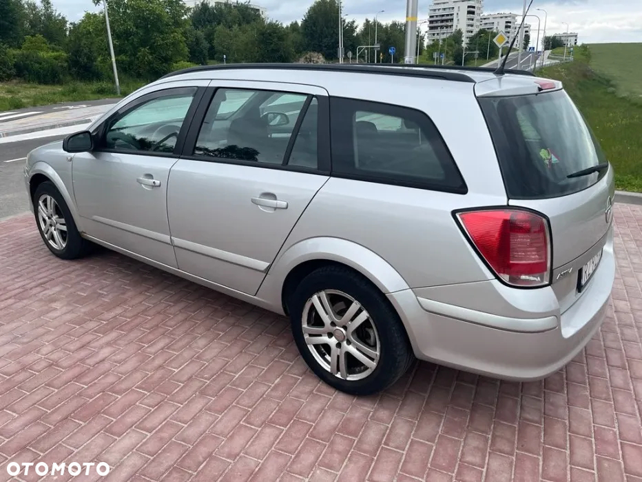 Opel Astra III 1.9 CDTI - 3