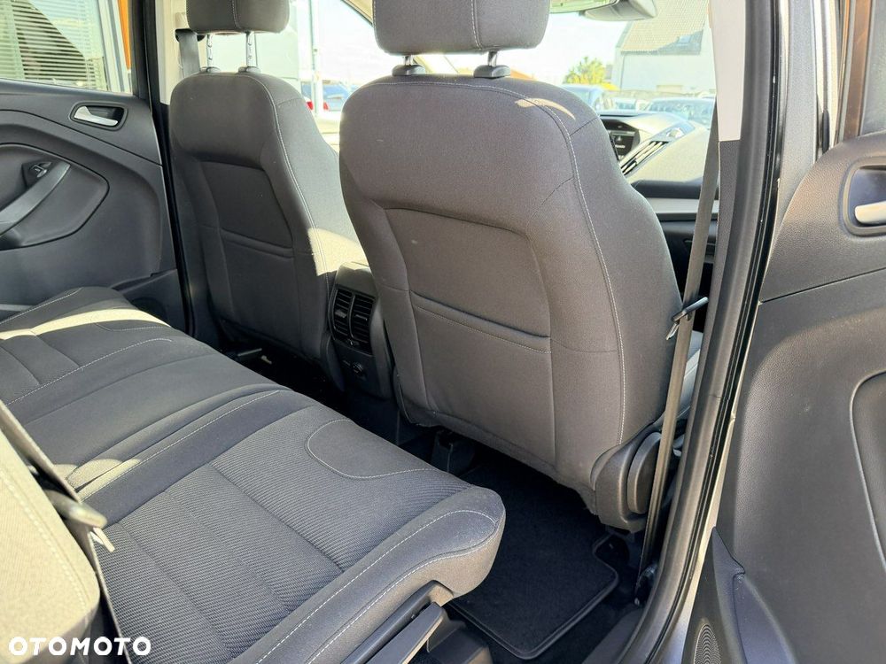 Ford Kuga 2.0 TDCi 4x2 Trend - 14