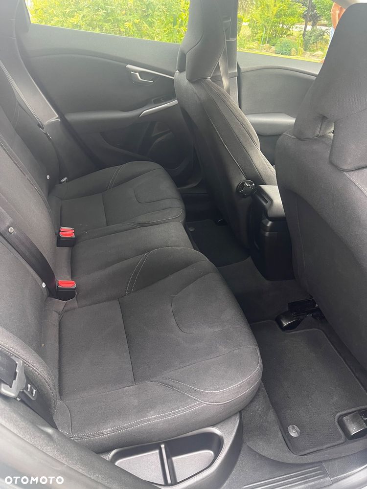 Volvo V40 D2 Drive-E Dynamic Edition - 19