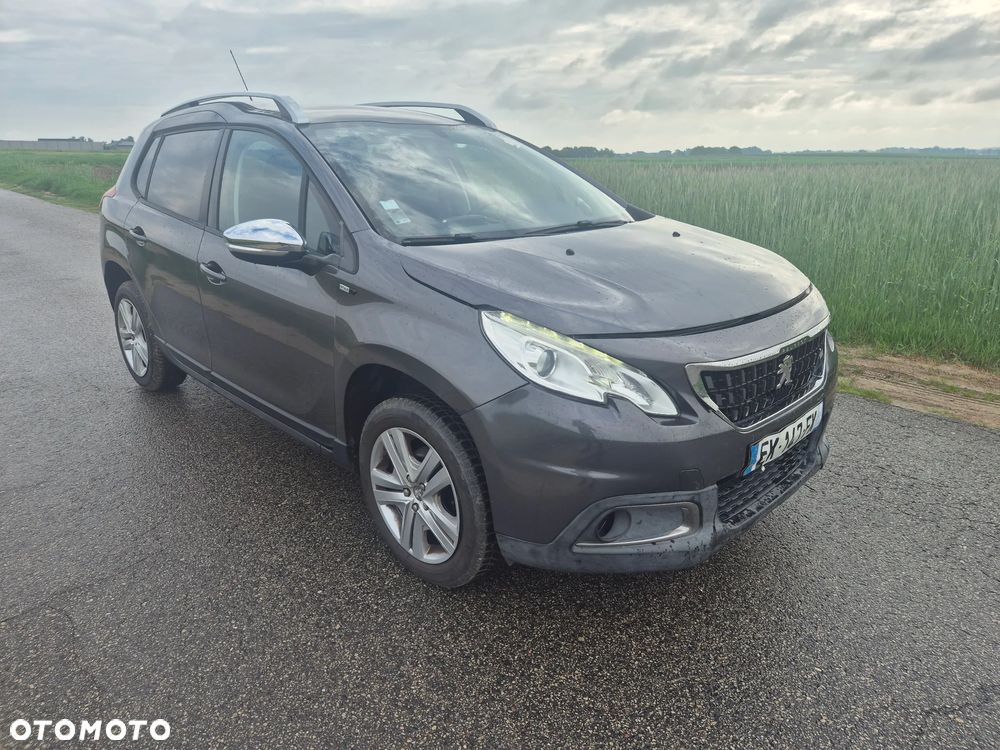 Peugeot 2008 1.2 Pure Tech Style - 2
