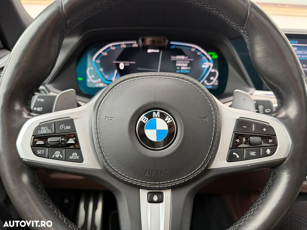 BMW X5 xDrive45e - 23