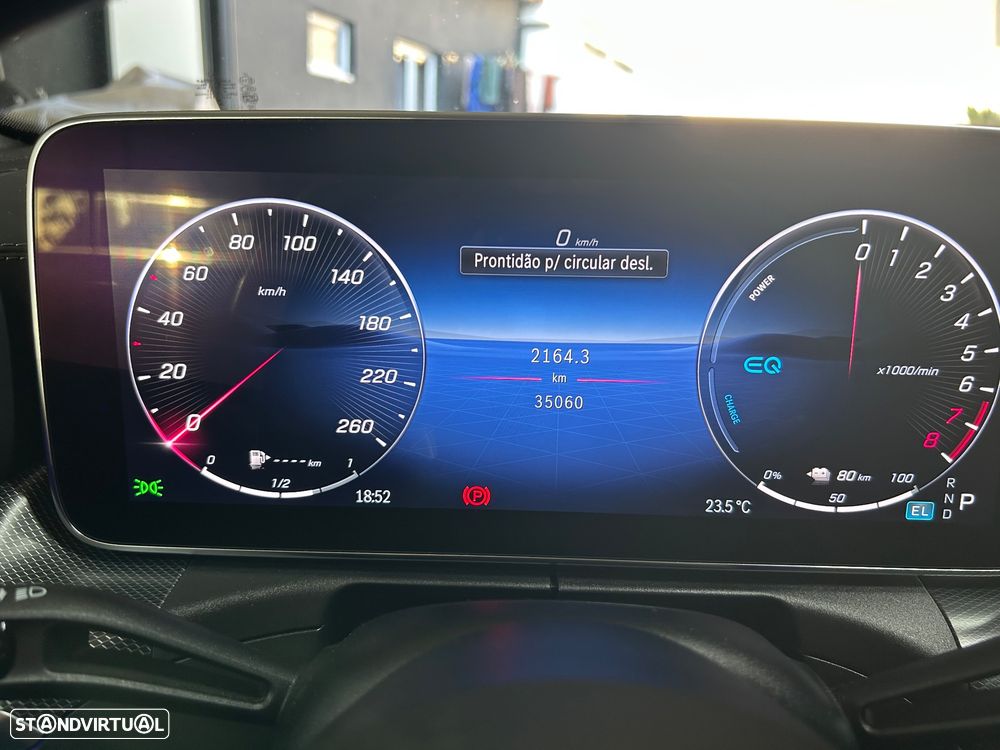 Mercedes-Benz C 300 e T 9G-TRONIC AMG Line - 8