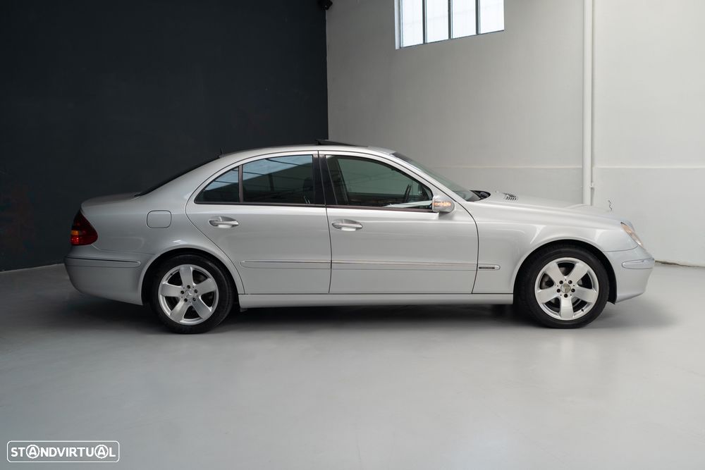 Mercedes-Benz E 270 - 9
