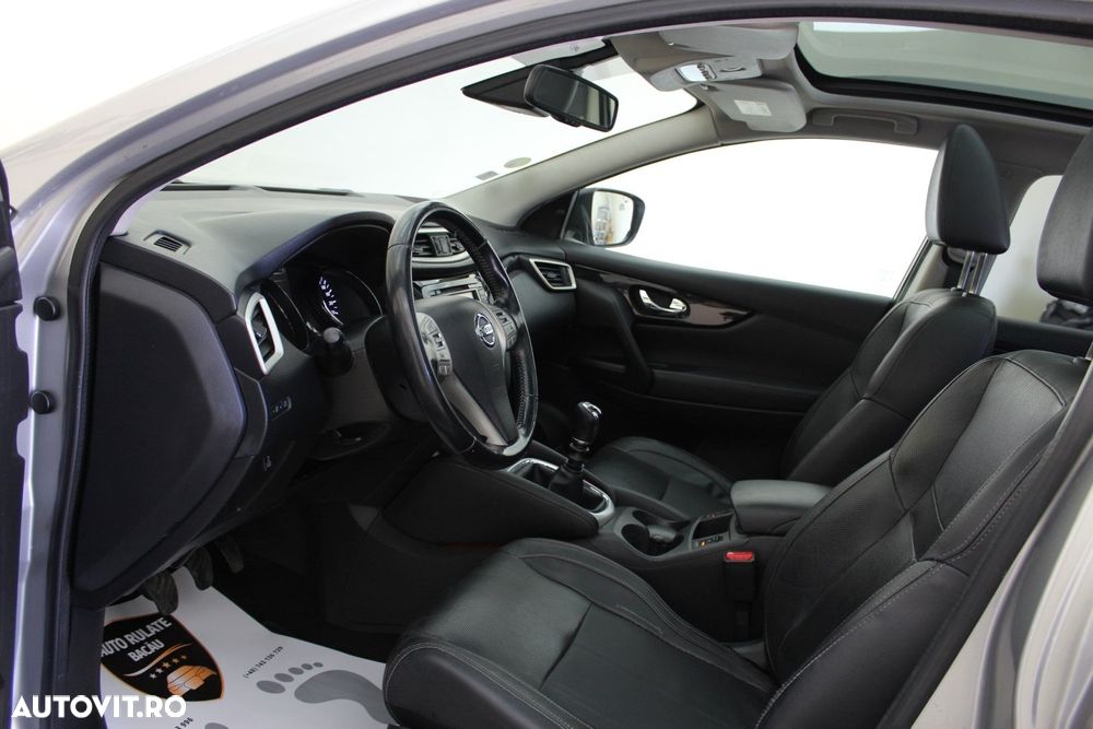 Nissan Qashqai - 12