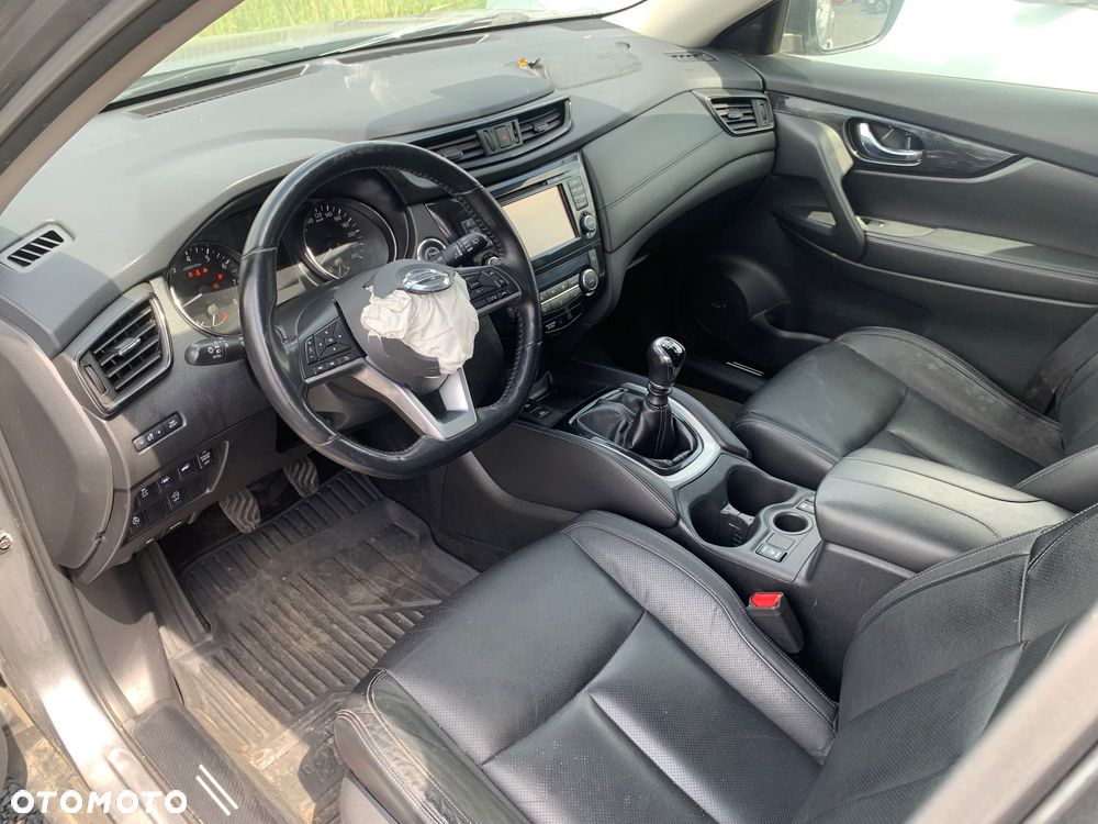 Nissan X-Trail 1.6 DIG-T Tekna 2WD - 23