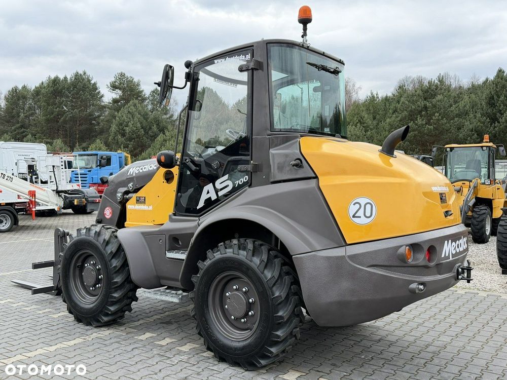 Mecalac AS 700 Obrotowe ramie Szybko-Złącze Mało motogodzin - 10