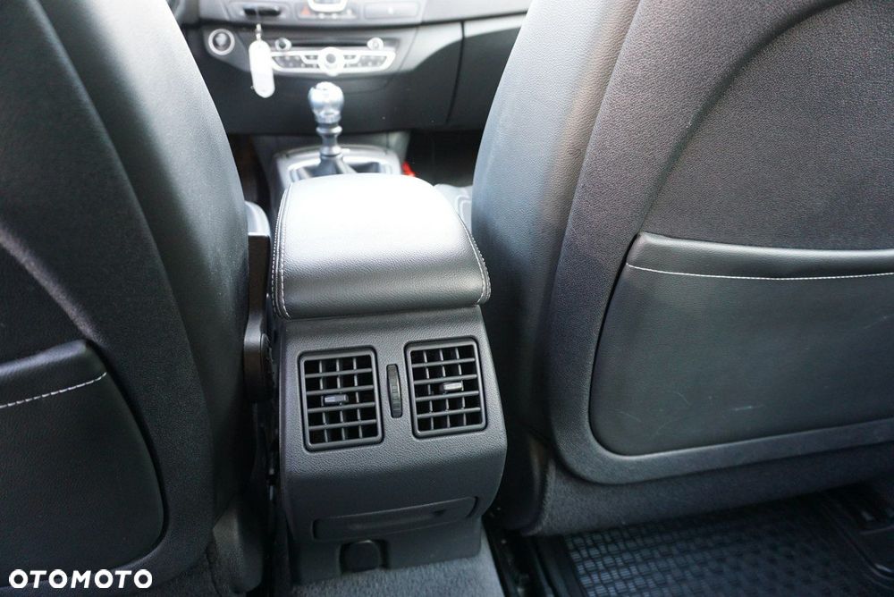 Renault Laguna - 15