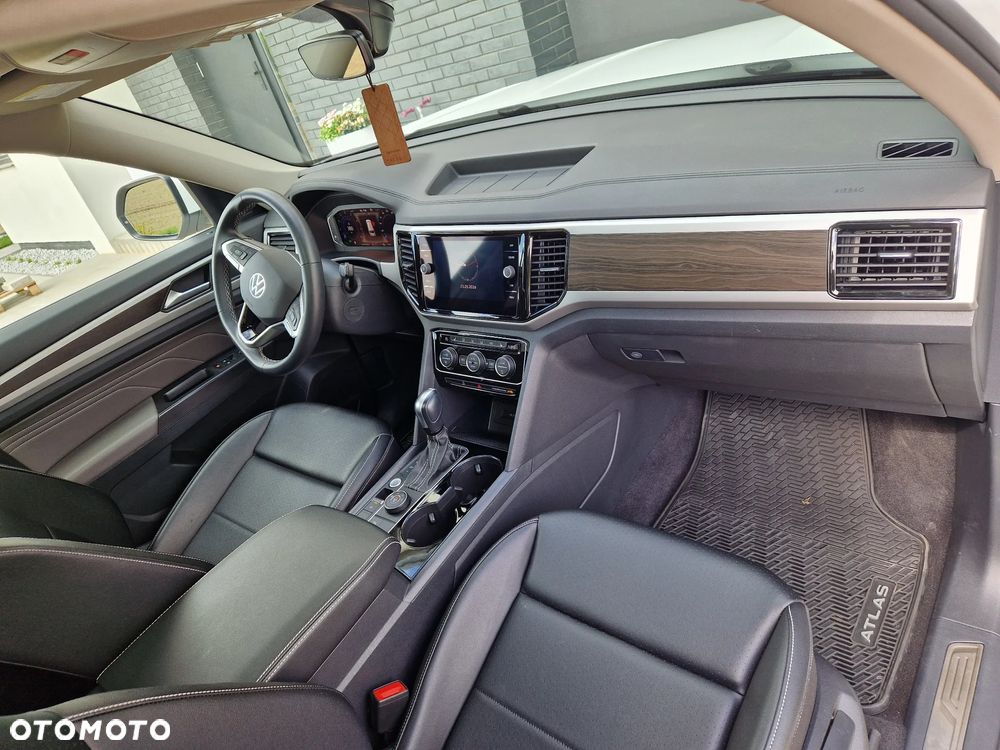 Volkswagen Atlas - 9